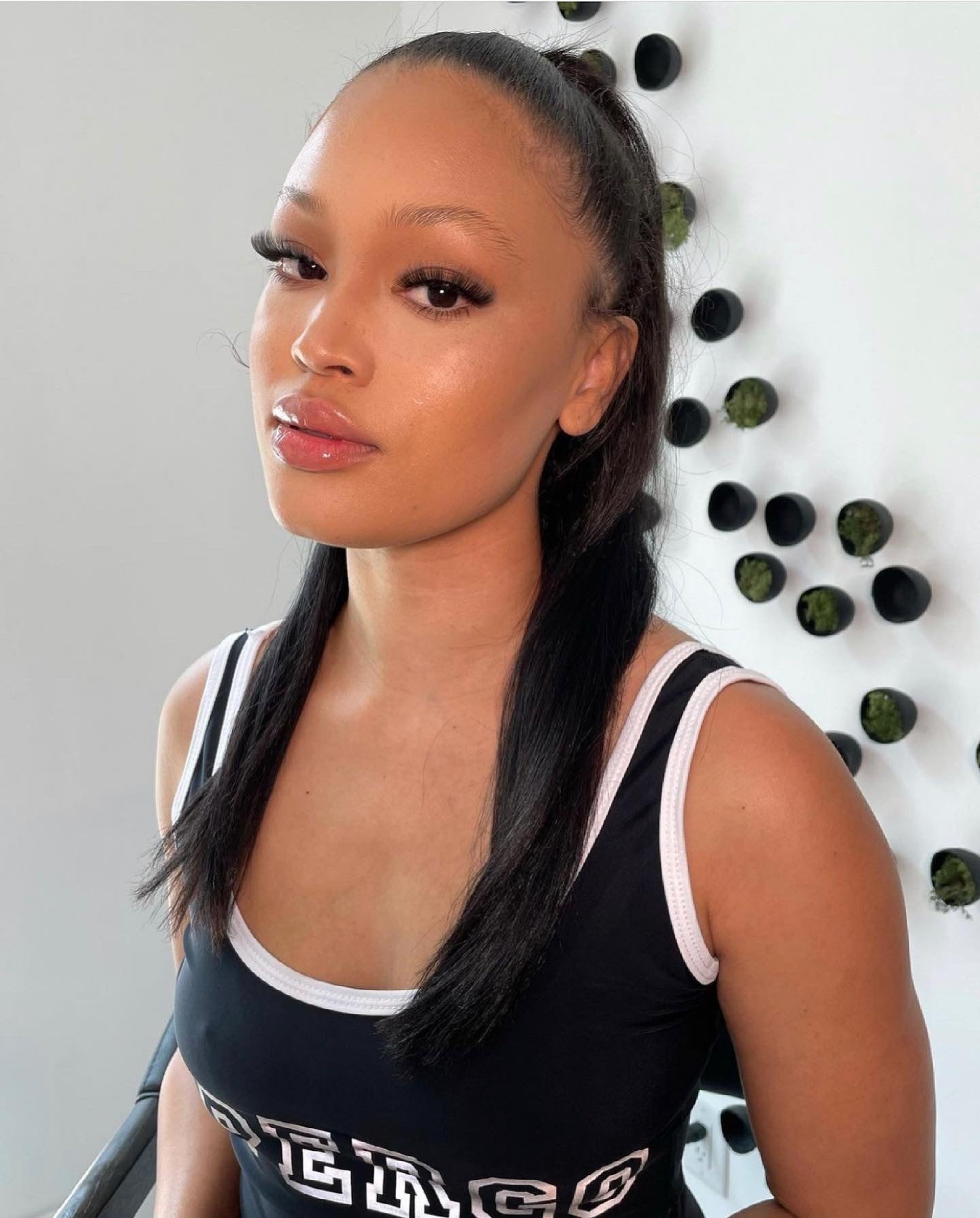 HERSHE Sugar Lipgloss